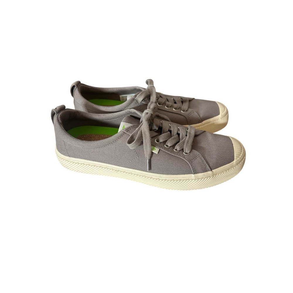 Cariuma OCA Low Mystic Grey Canvas Sneaker Women's 10 Men's 8.5 Organic
